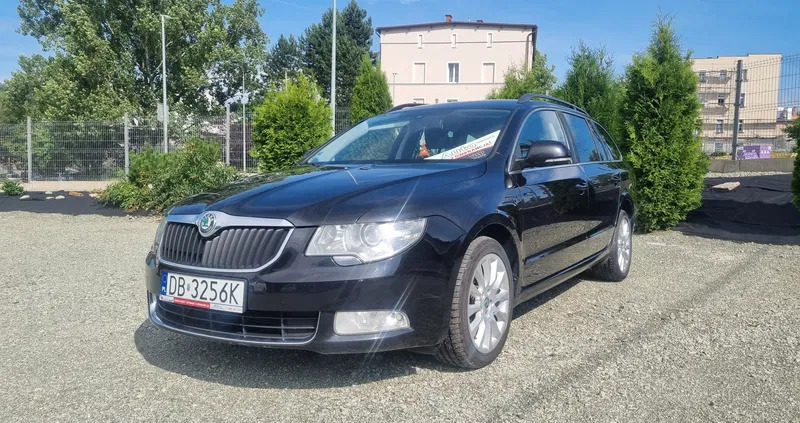 skoda superb recz Skoda Superb cena 29900 przebieg: 370000, rok produkcji 2013 z Recz